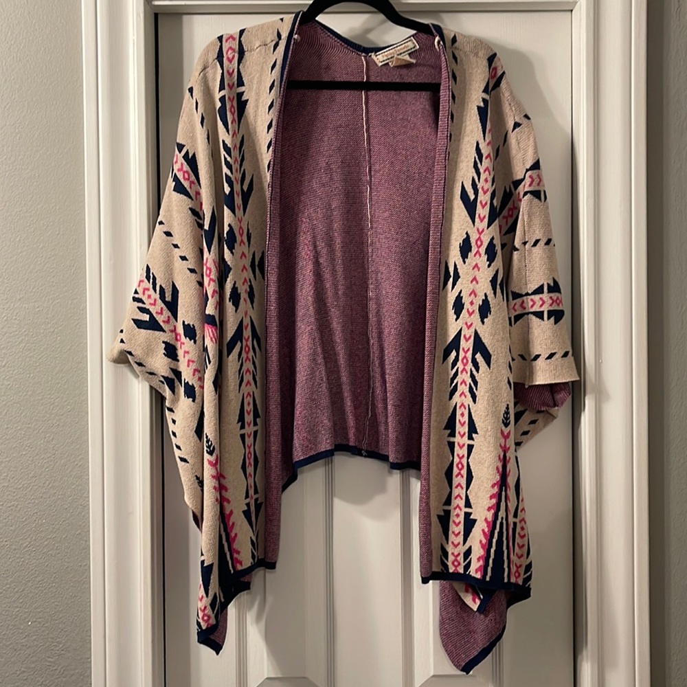 M/L sweater wrap shawl